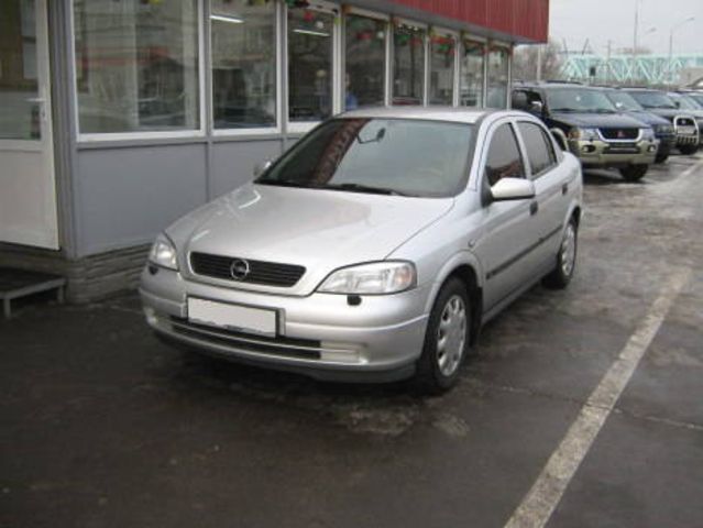 2004 Opel Astra