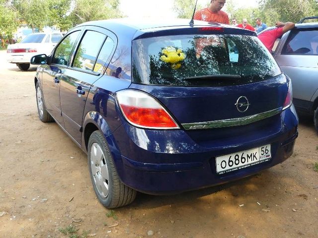 2004 Opel Astra