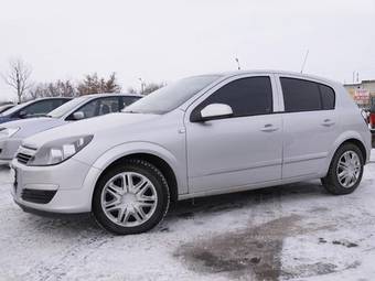 2004 Opel Astra Pictures