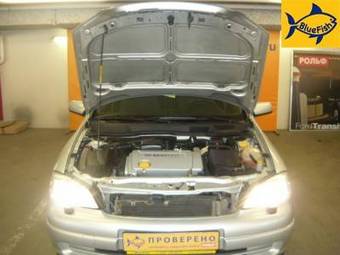 2004 Opel Astra Photos