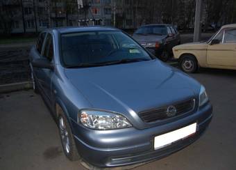 2004 Opel Astra Photos
