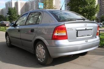 2004 Opel Astra Photos