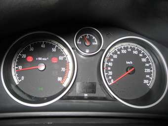 2005 Opel Astra Pictures