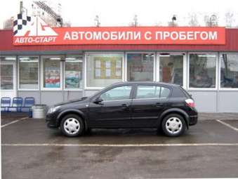 2005 Opel Astra Photos