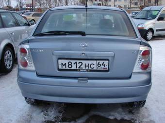 2005 Opel Astra Pictures