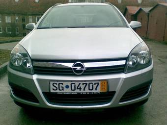 2005 Opel Astra Pictures