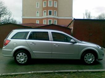 2005 Opel Astra Pictures