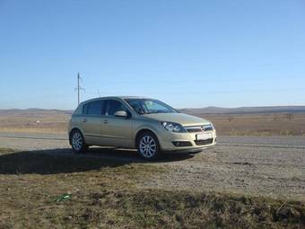 2005 Opel Astra Photos