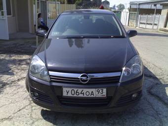 2005 Opel Astra Pics