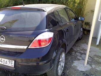 2005 Opel Astra Photos