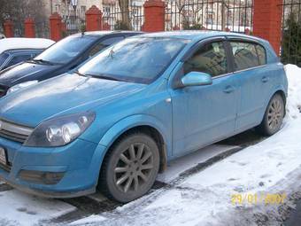2005 Opel Astra Pics
