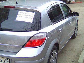2005 Opel Astra Photos