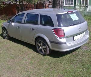 2005 Opel Astra Pictures