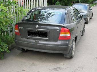 2005 Opel Astra Photos