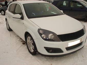 2005 Opel Astra Pictures