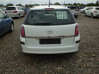 2005 Opel Astra Photos
