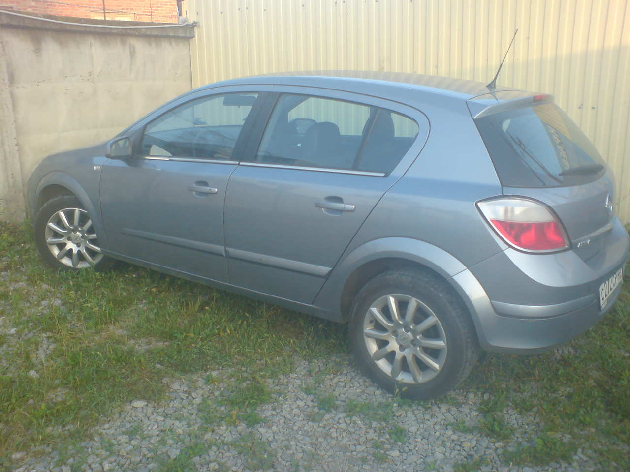 2005 Opel Astra specs, Engine size 1.6l., Fuel type Gasoline, Drive