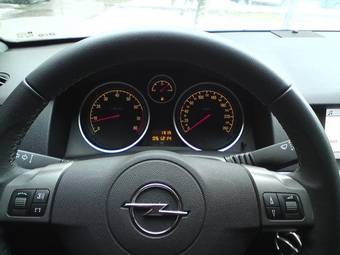 2006 Opel Astra Photos