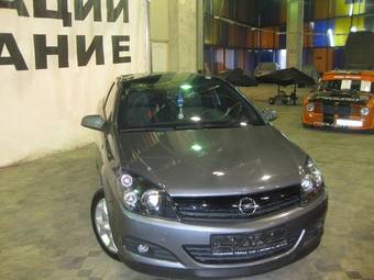 2006 Opel Astra Pictures