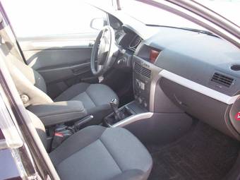 2006 Opel Astra Photos