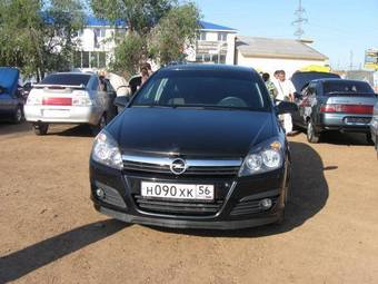 2006 Opel Astra Photos