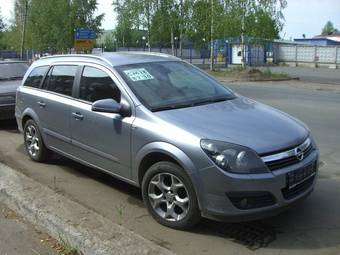 2006 Opel Astra Photos