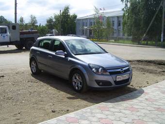 2006 Opel Astra Pictures