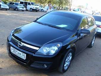 2007 Opel Astra Photos