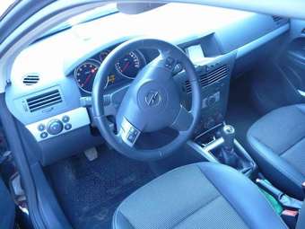 2007 Opel Astra Pictures