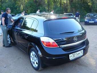 2007 Opel Astra Photos