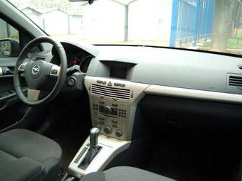 2007 Opel Astra Wallpapers