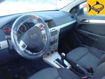 2007 Opel Astra Photos