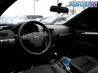 2007 Opel Astra Photos