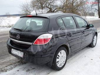 2007 Opel Astra Photos