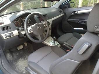 2007 Opel Astra Photos
