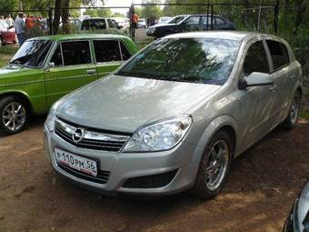 2007 Opel Astra Pictures