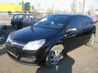 2007 Opel Astra Photos