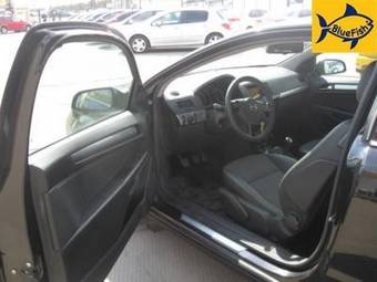 2007 Opel Astra Photos