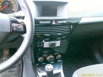 2007 Opel Astra Wallpapers