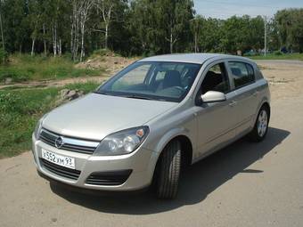 2007 Opel Astra Pics