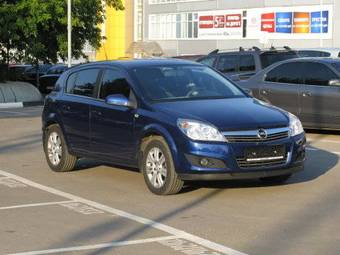 2007 Opel Astra Photos