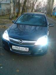 2008 Opel Astra Pictures