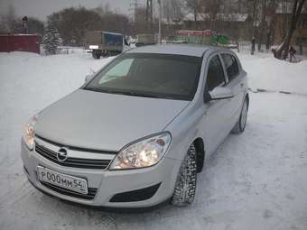 2008 Opel Astra Photos