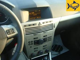 2008 Opel Astra Pictures