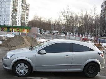 2008 Opel Astra Photos