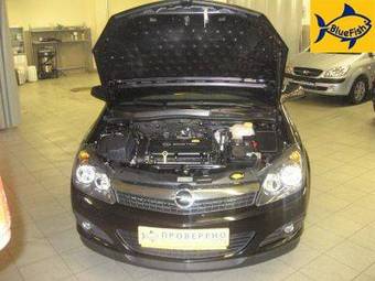 2008 Opel Astra Photos