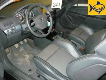 2008 Opel Astra Pictures