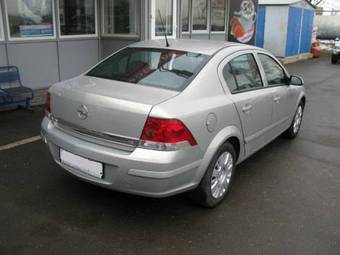 2008 Opel Astra Pictures