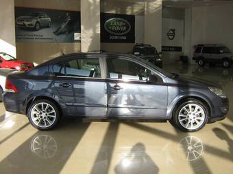 2008 Opel Astra Pictures