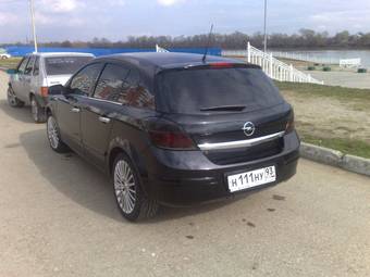 2008 Opel Astra Pictures